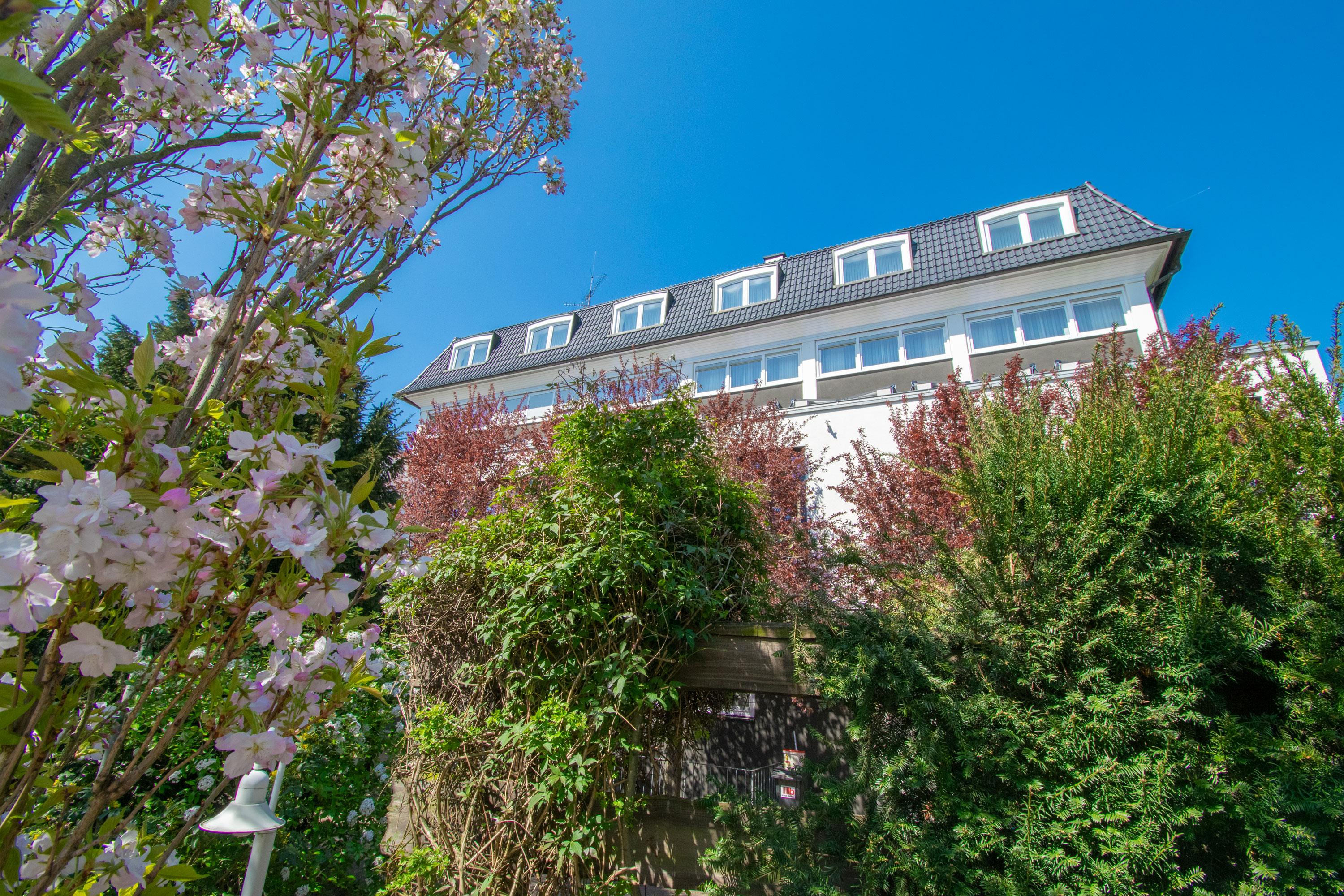 Art-Hotel Braun Kirchheimbolanden Exteriör bild